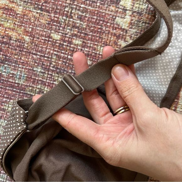 Olga 36DD brown polka dot and lace bra with underwire thick adjustable straps - Picture 5 of 7